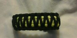 Parcord Bracelet-King Cobra style, Yellow and Black
