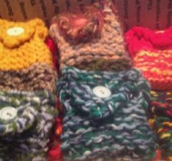 30 NEW HANDKNITTED POCKET BAGS per order